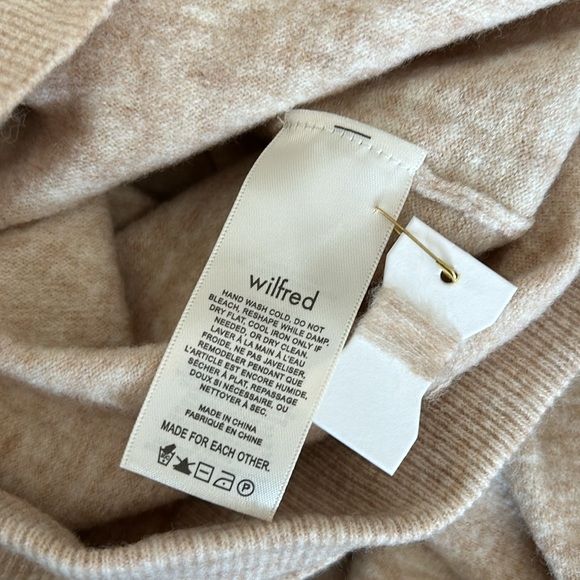 Wilfred Aritzia NWT New Lorin Cashmere Light Oatmeal Sweater Shirt Top **Sz S** - Picture 9 of 9